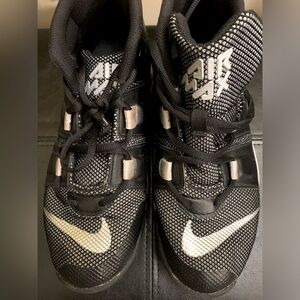 Cute Nikes for schooll!